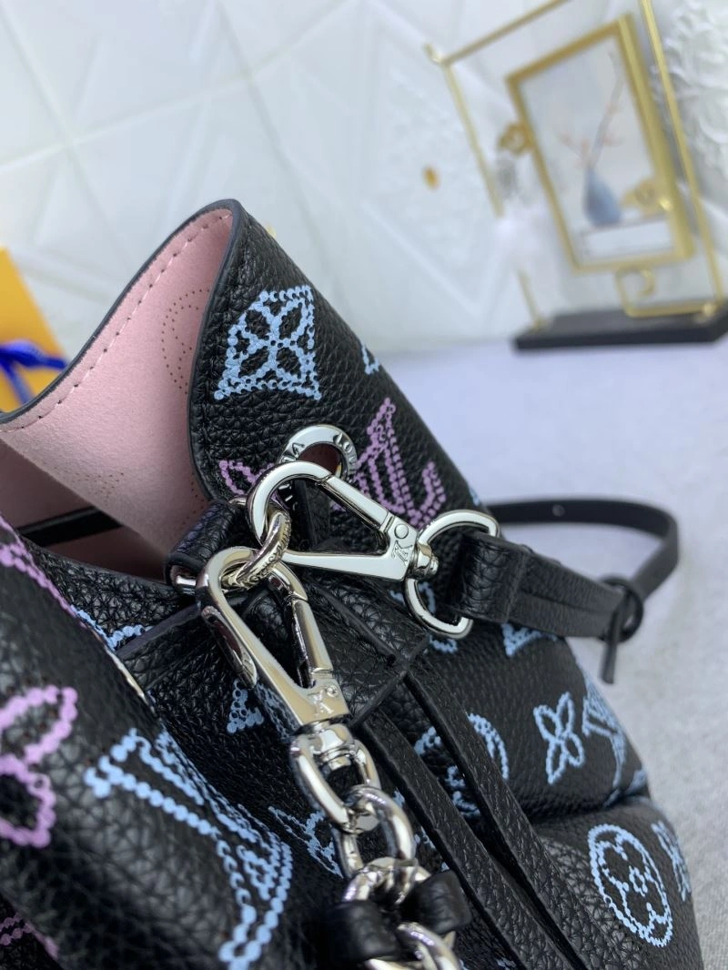 Louis Vuitton Bucket Bags WrinkleFree 79948