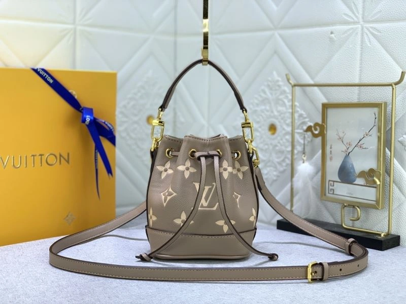 Louis Vuitton Bucket Bags TechFriendly 79937