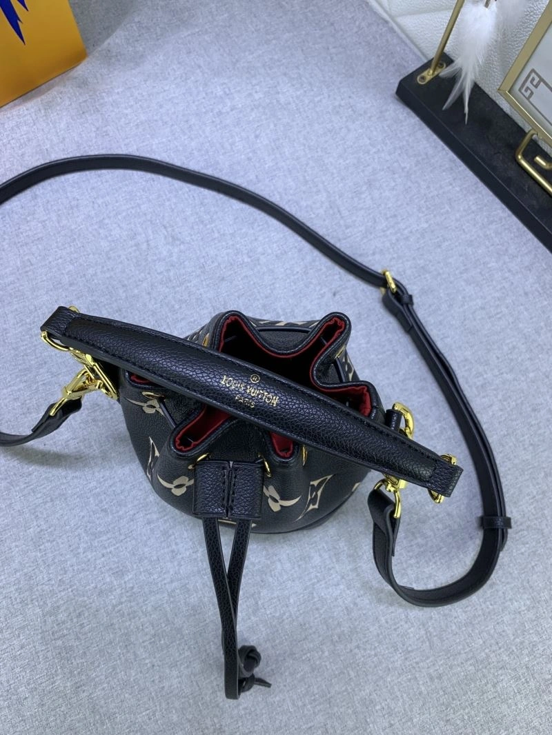 Louis Vuitton Bucket Bags SmoothTexture 79943
