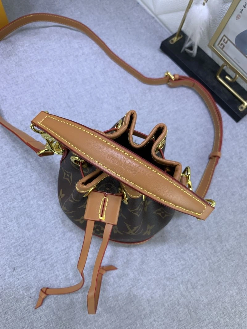 FashionForward Louis Vuitton Bucket Bags 79959