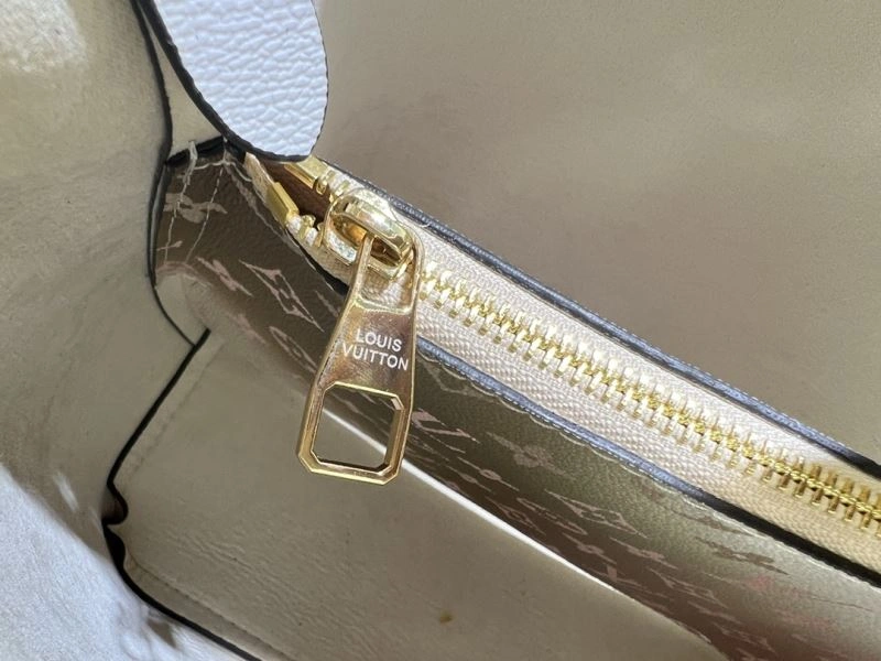 Louis Vuitton Bucket Bags Unisex 79897