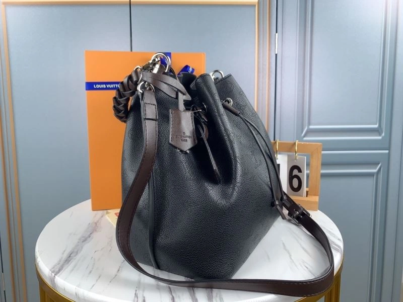 Popular Louis Vuitton Bucket Bags 79892