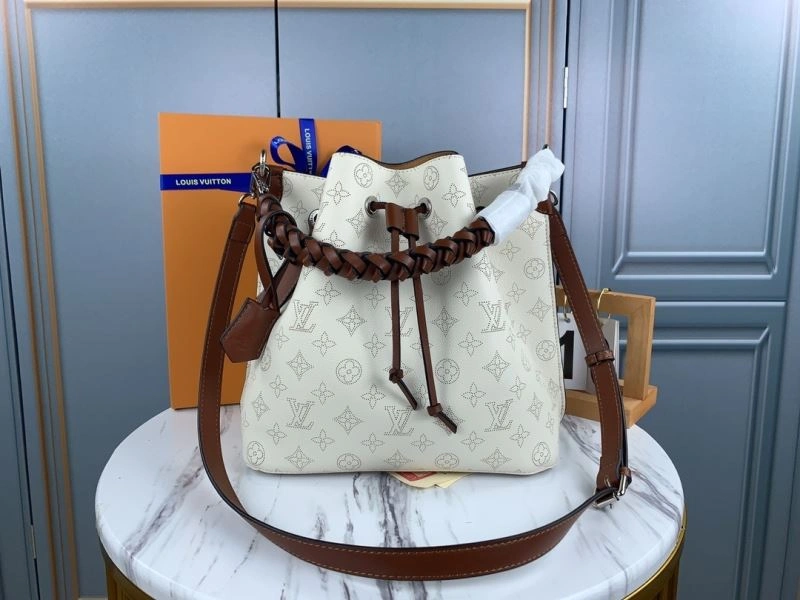 Louis Vuitton Bucket Bags Elegant 79933