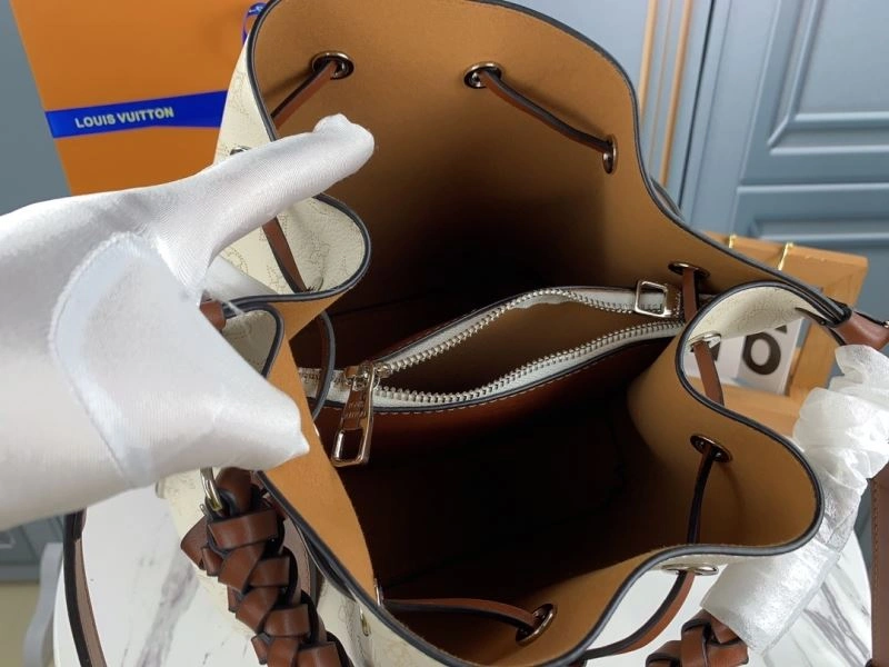 Louis Vuitton Bucket Bags Elegant 79933