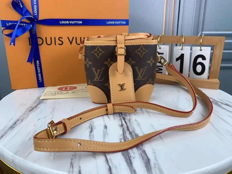 Resilient Louis Vuitton Bucket Bags 79891