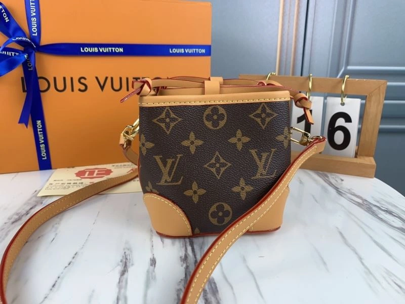 Resilient Louis Vuitton Bucket Bags 79891