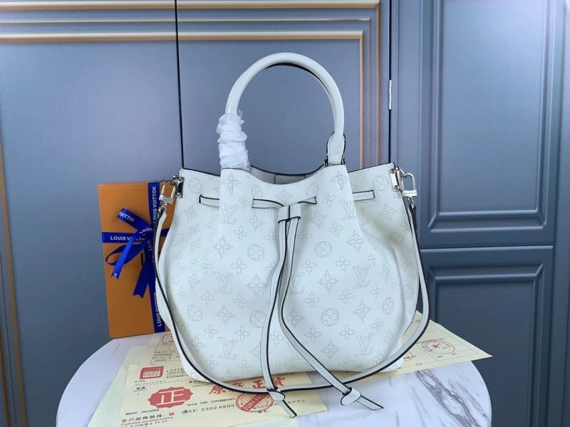 Louis Vuitton Bucket Bags Lightweight 79890