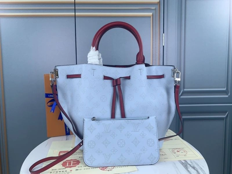 Louis Vuitton Bucket Bags WeatherProof 79882