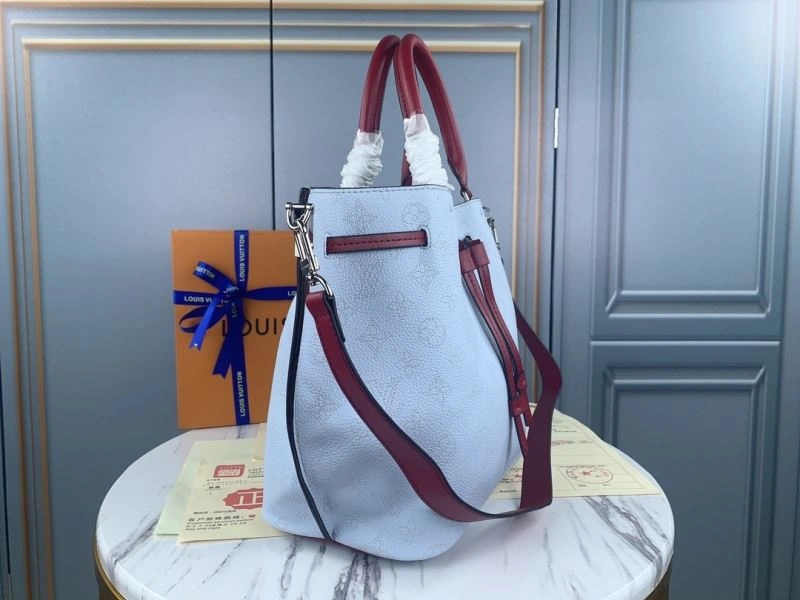 Louis Vuitton Bucket Bags WeatherProof 79882