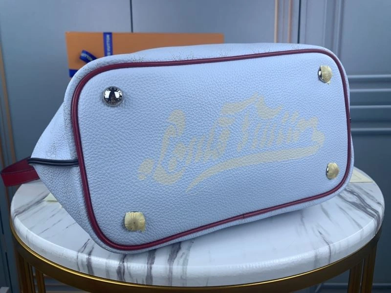 Louis Vuitton Bucket Bags WeatherProof 79882