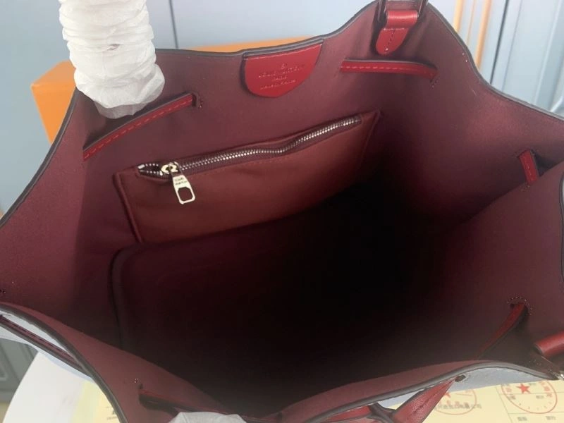 Louis Vuitton Bucket Bags WeatherProof 79882