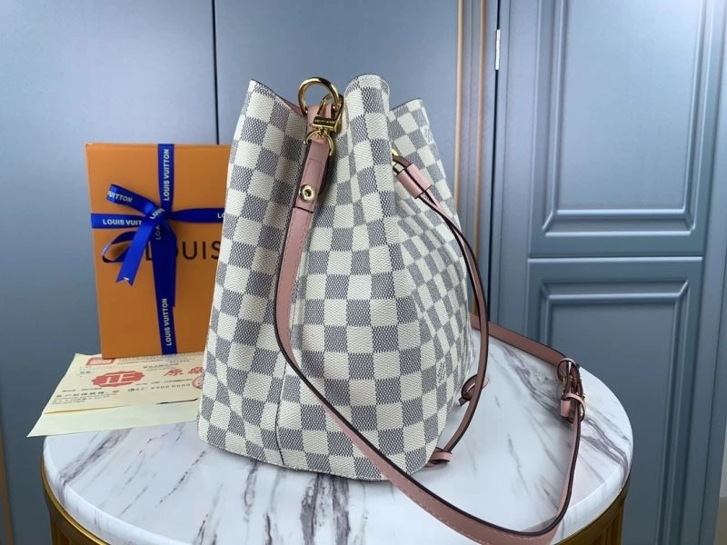 SmoothTexture Louis Vuitton Bucket Bags 79874