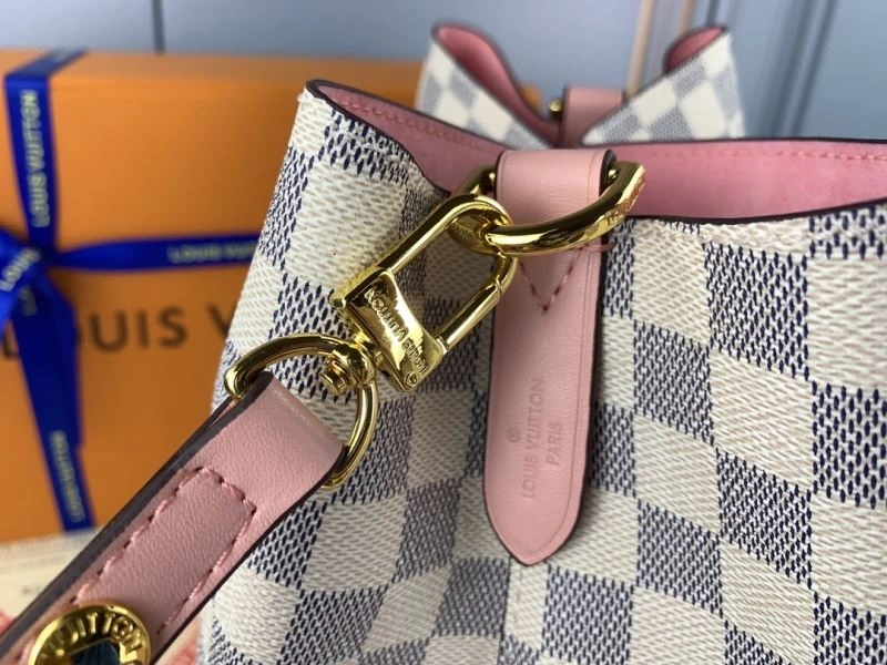 SmoothTexture Louis Vuitton Bucket Bags 79874
