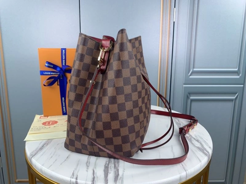 Louis Vuitton Bucket Bags Functional 79878