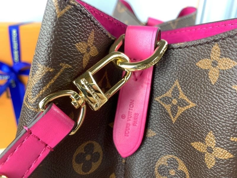QuickDry Louis Vuitton Bucket Bags 79885