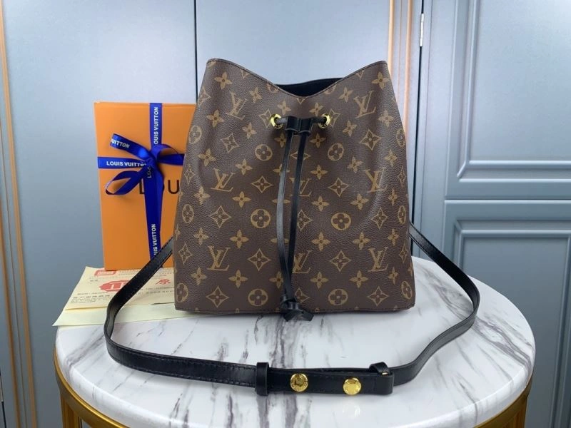 Vibrant Louis Vuitton Bucket Bags 79881
