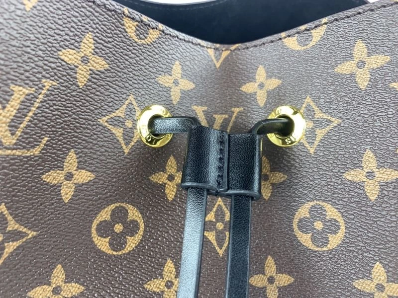 Vibrant Louis Vuitton Bucket Bags 79881