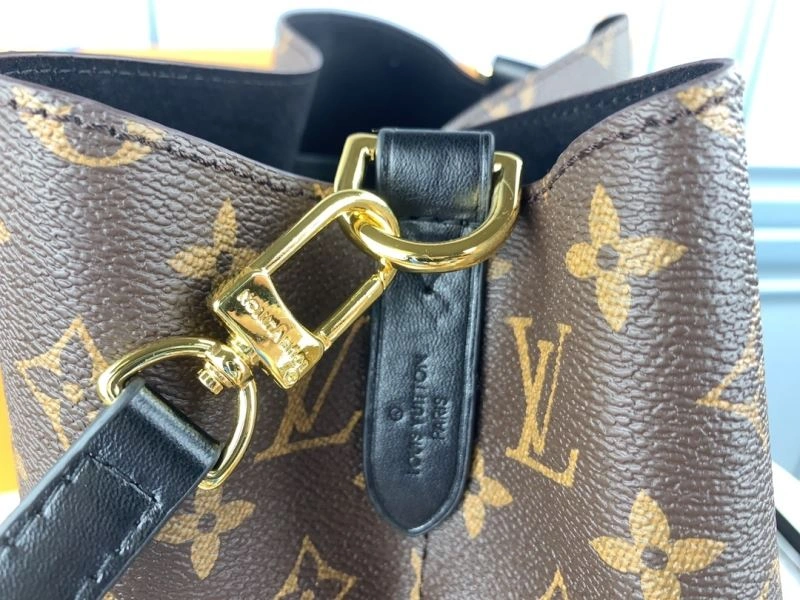 Vibrant Louis Vuitton Bucket Bags 79881