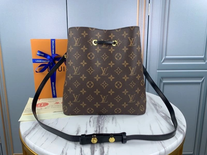 Vibrant Louis Vuitton Bucket Bags 79881