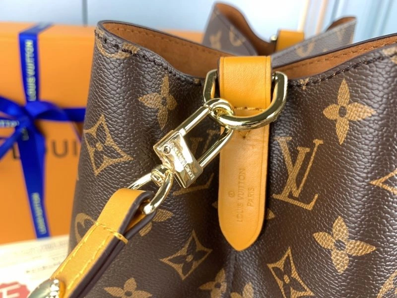 Louis Vuitton Bucket Bags FreshLook 79879