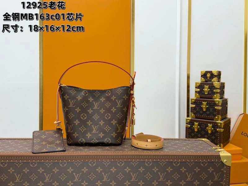 Louis Vuitton Bucket Bags RelaxedFit 79868