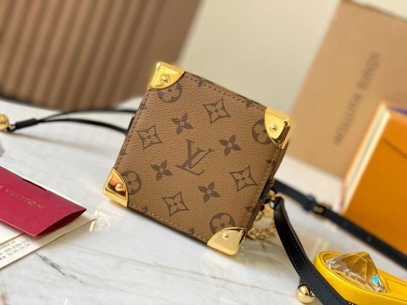 Louis Vuitton Bucket Bags RelaxedFit 40144