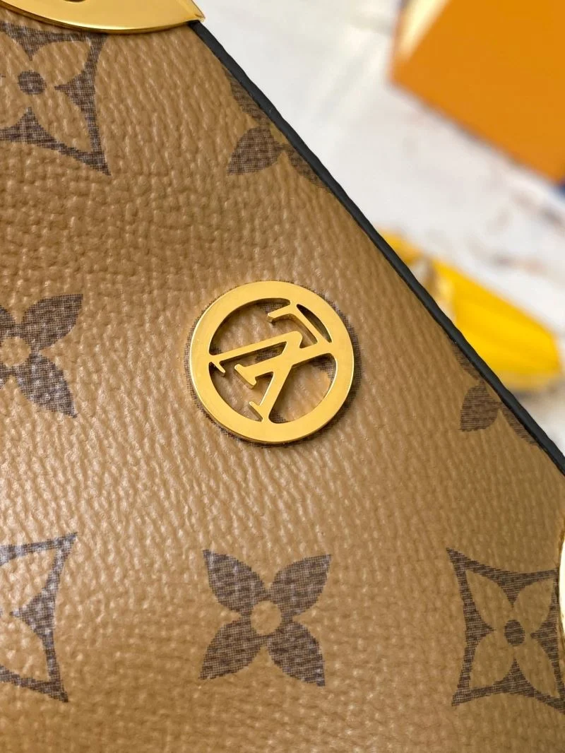 Louis Vuitton Bucket Bags RelaxedFit 40144