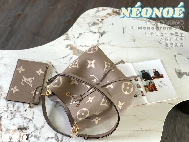 Louis Vuitton Bucket Bags Flexible 40143