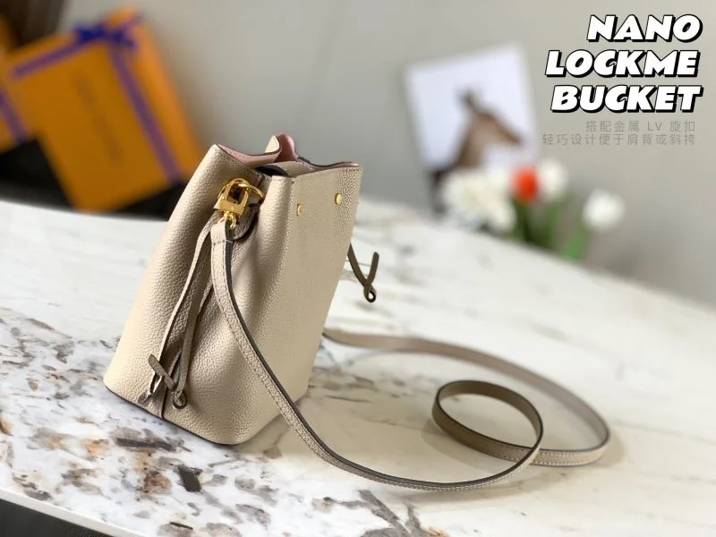 AllSeason Louis Vuitton Bucket Bags 40195