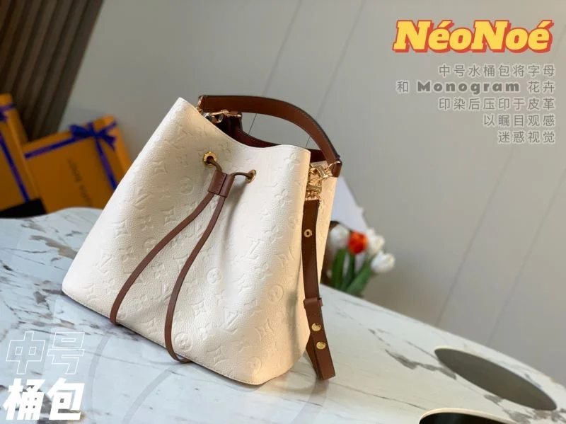 Louis Vuitton Bucket Bags EasyCare 40145