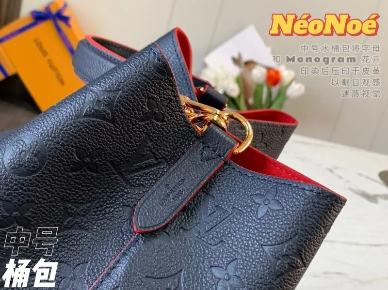 Seasonal Louis Vuitton Bucket Bags 40149