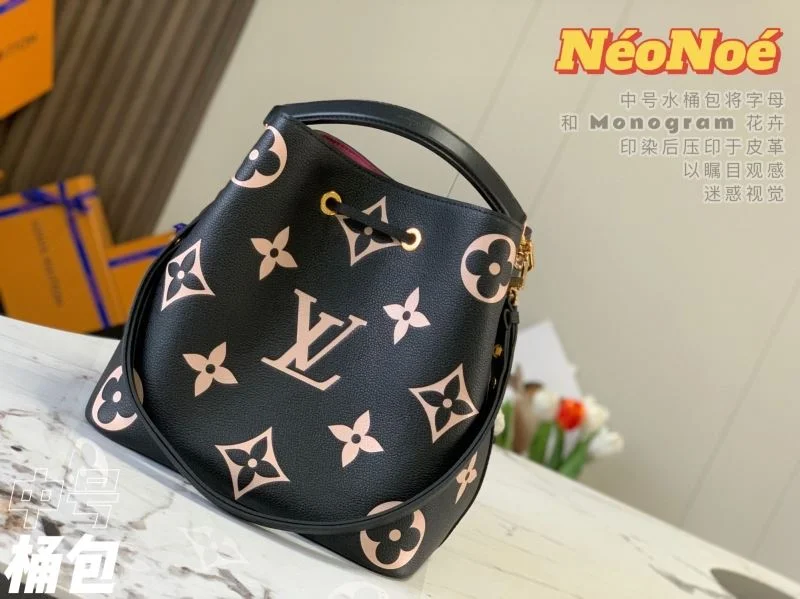 Louis Vuitton Bucket Bags SmoothTexture 40142