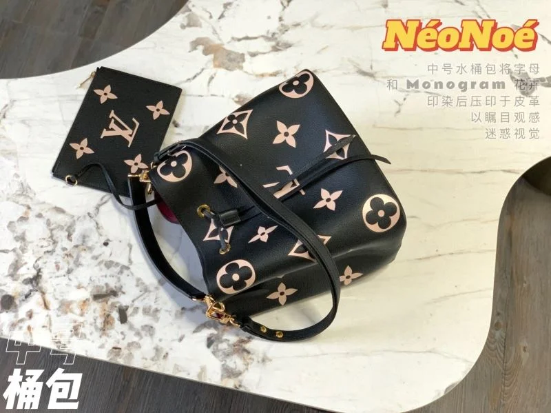 Louis Vuitton Bucket Bags SmoothTexture 40142