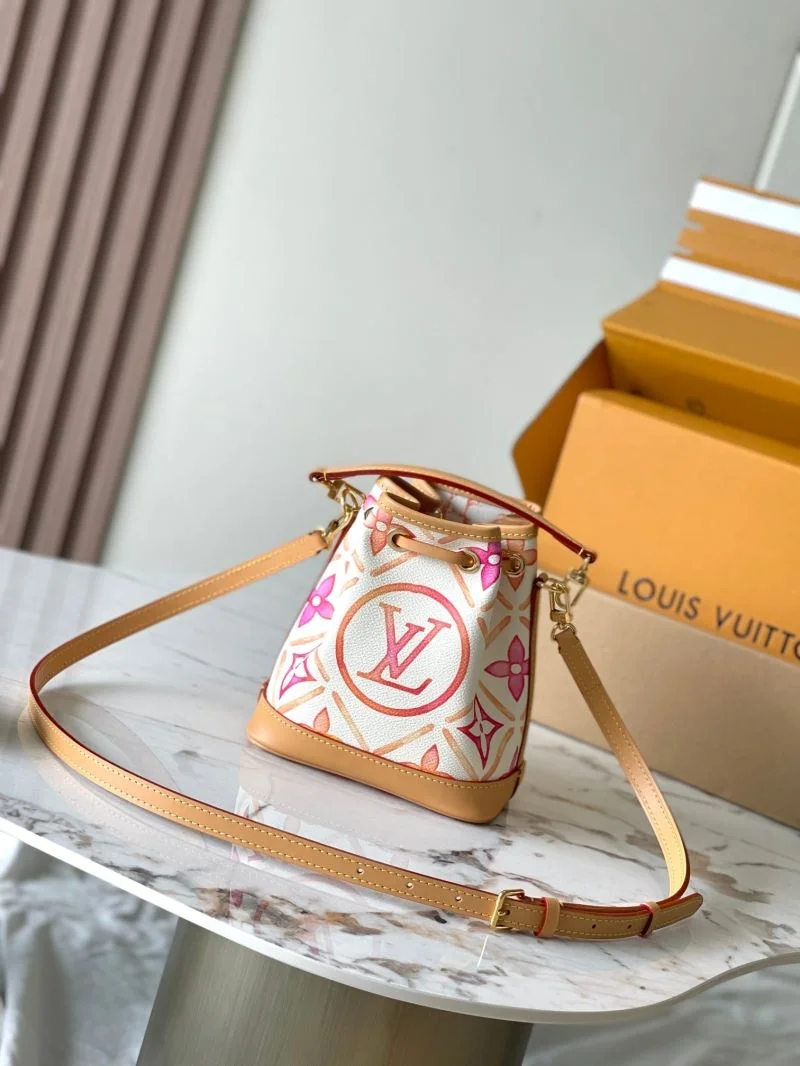Louis Vuitton Bucket Bags UrbanStyle 40135