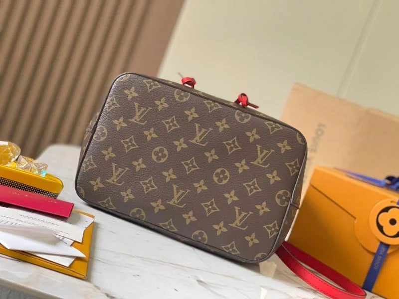 Breathable Louis Vuitton Bucket Bags 40206