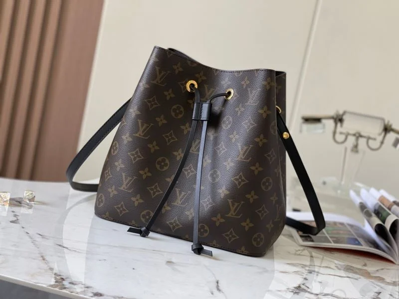 Louis Vuitton Bucket Bags OnTrend 40125