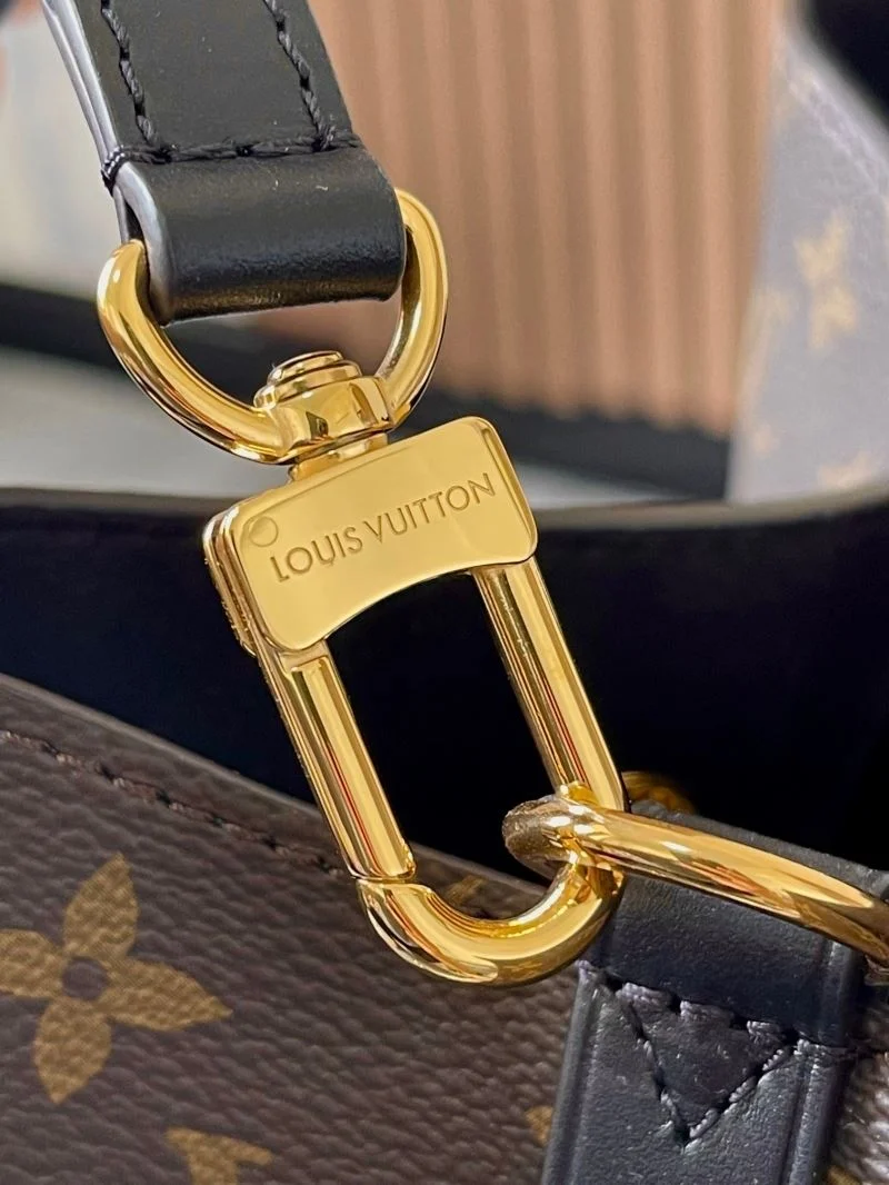 Louis Vuitton Bucket Bags OnTrend 40125