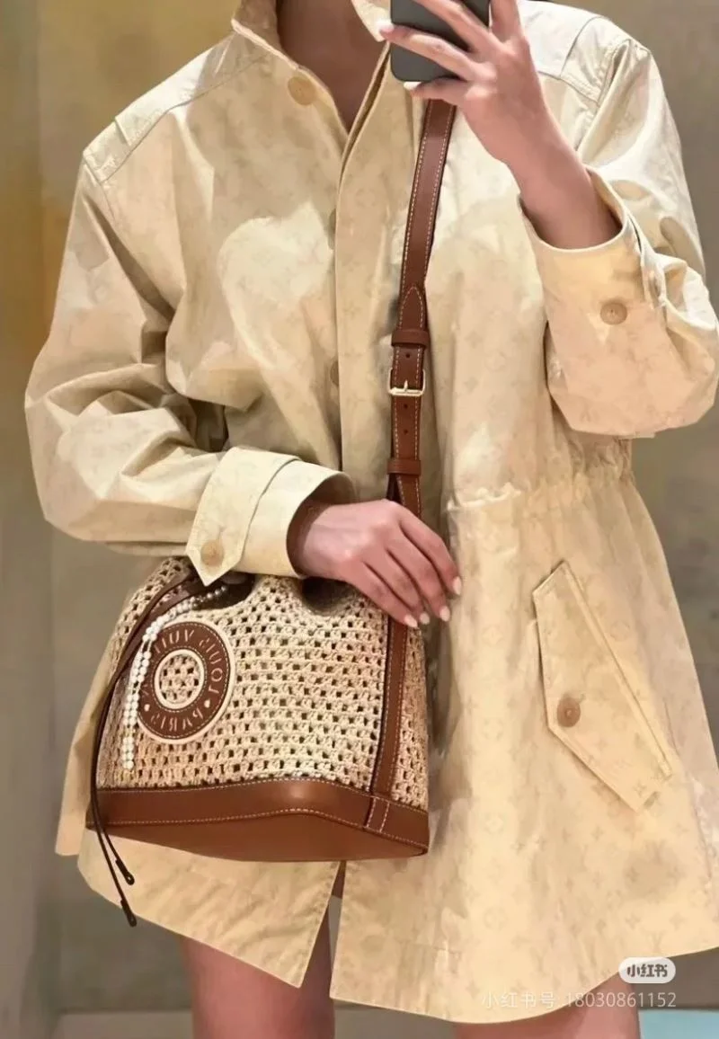 DailyWear Louis Vuitton Bucket Bags 40161