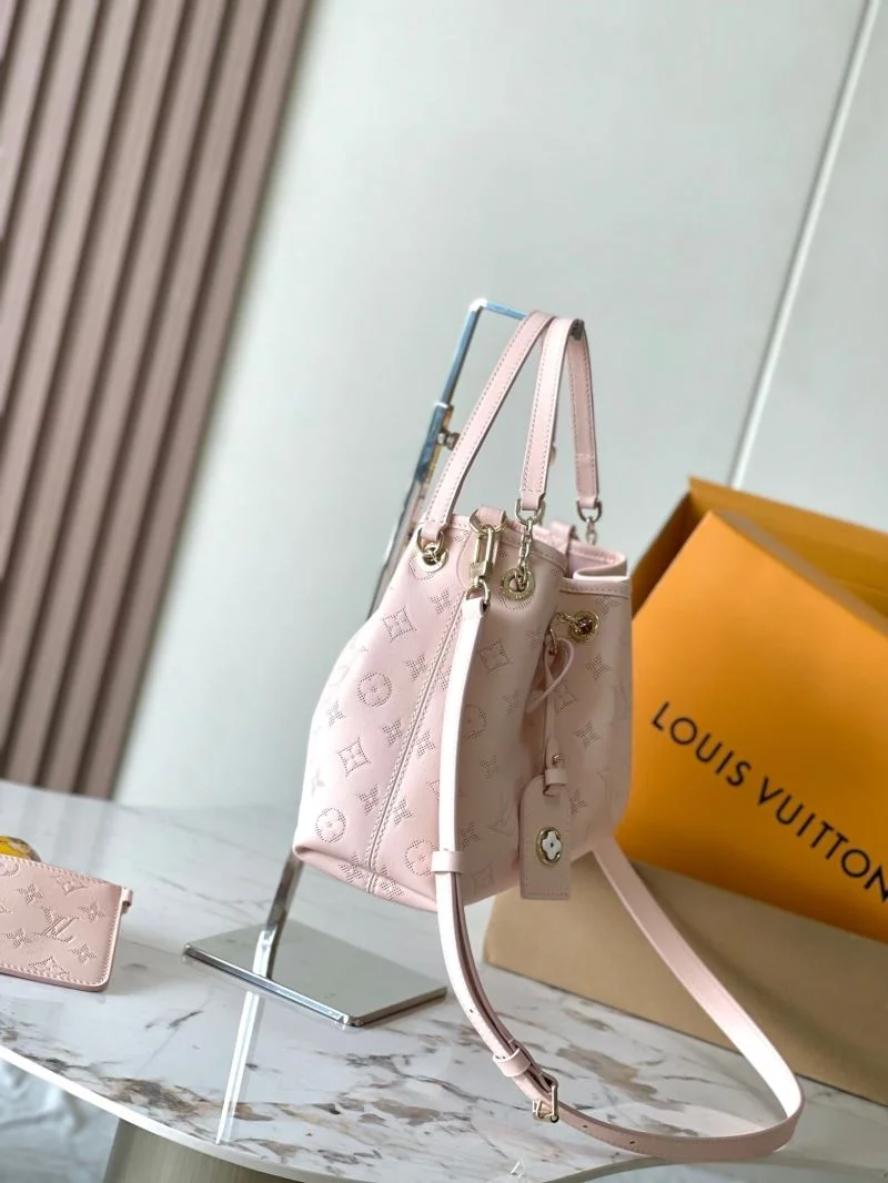 WeatherProof Louis Vuitton Bucket Bags 40117