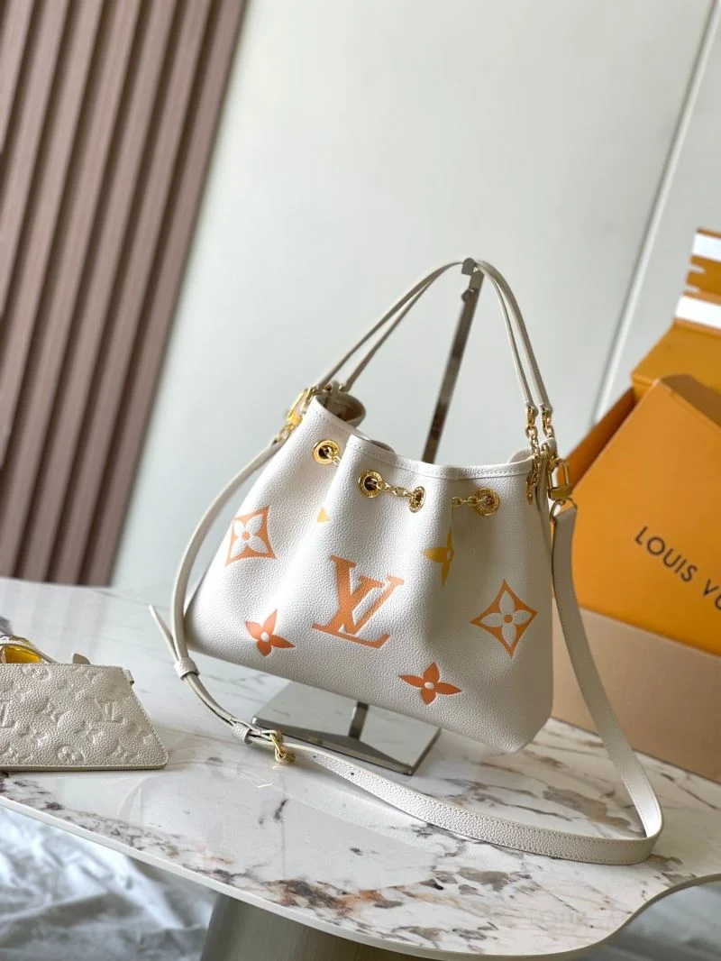 FreshLook Louis Vuitton Bucket Bags 40115
