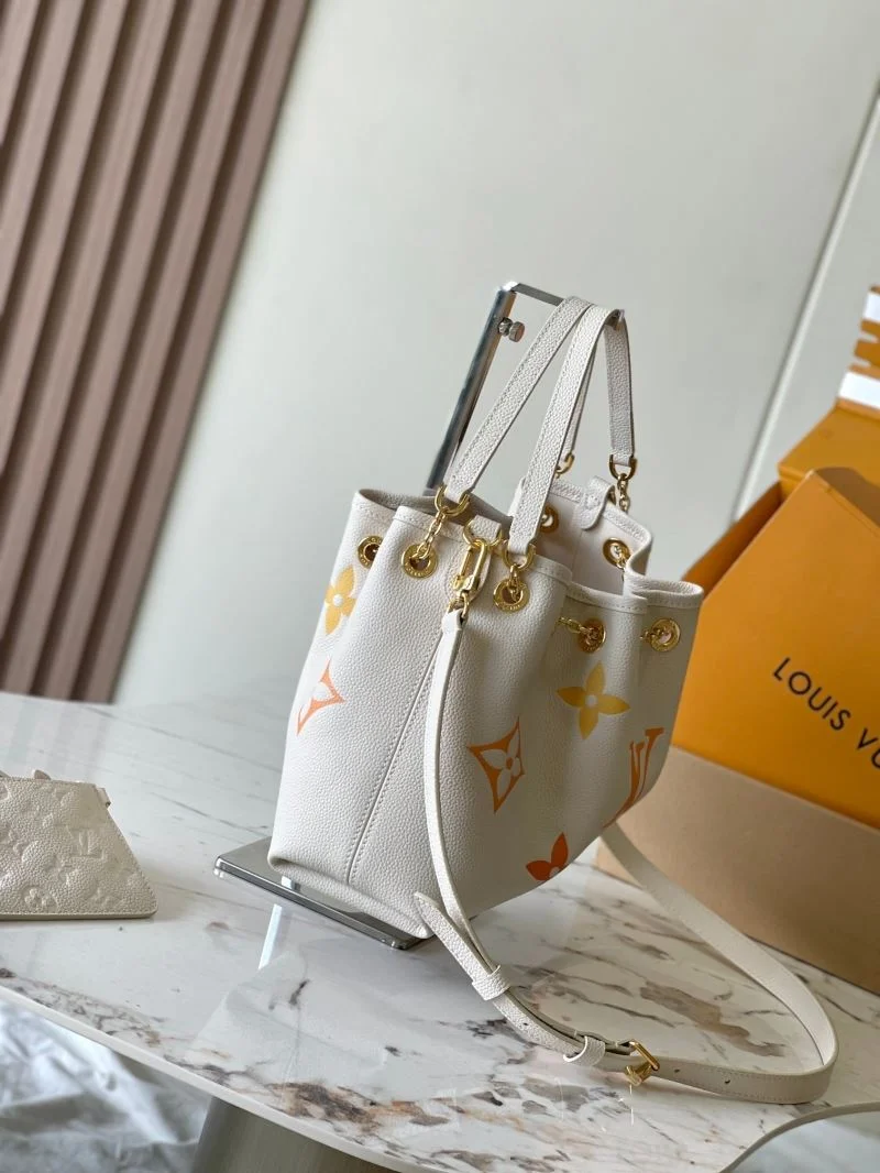 FreshLook Louis Vuitton Bucket Bags 40115