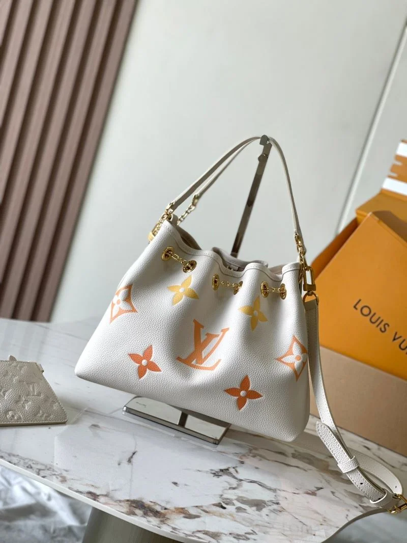 FreshLook Louis Vuitton Bucket Bags 40115