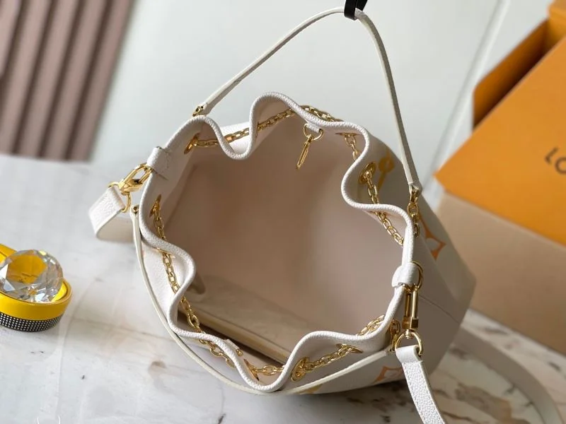FreshLook Louis Vuitton Bucket Bags 40115