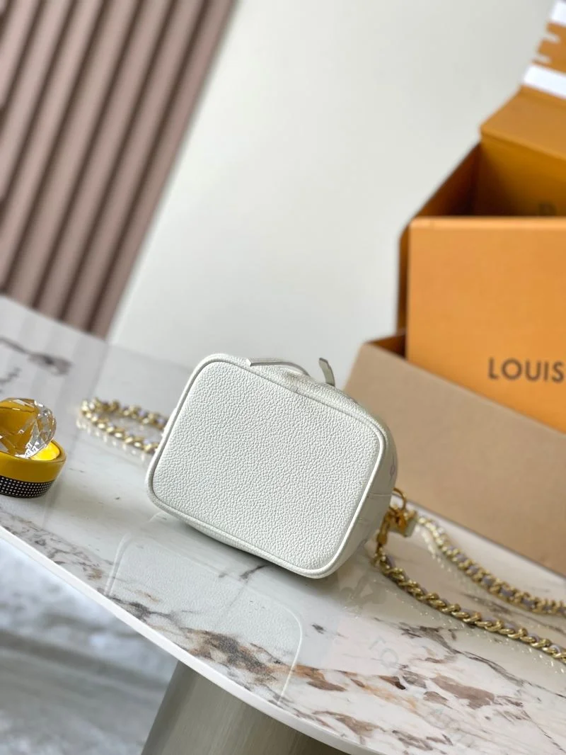 Louis Vuitton Bucket Bags TimelessDesign 40154