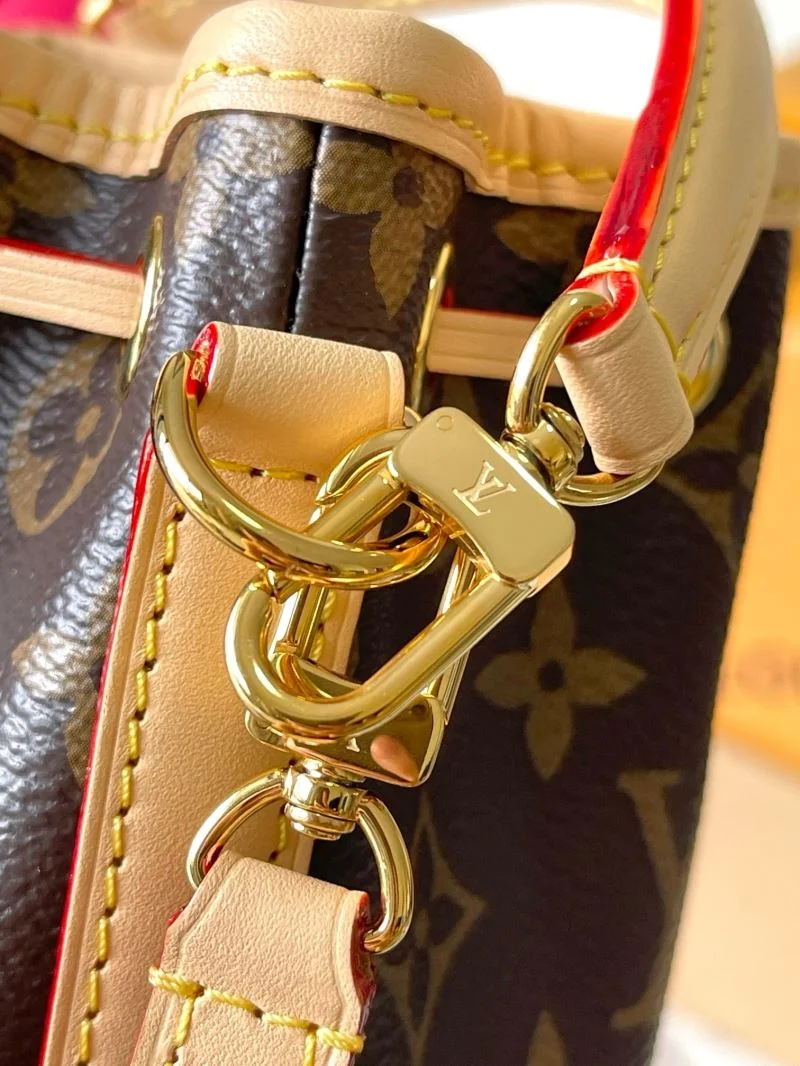 MoistureWicking Louis Vuitton Bucket Bags 40127