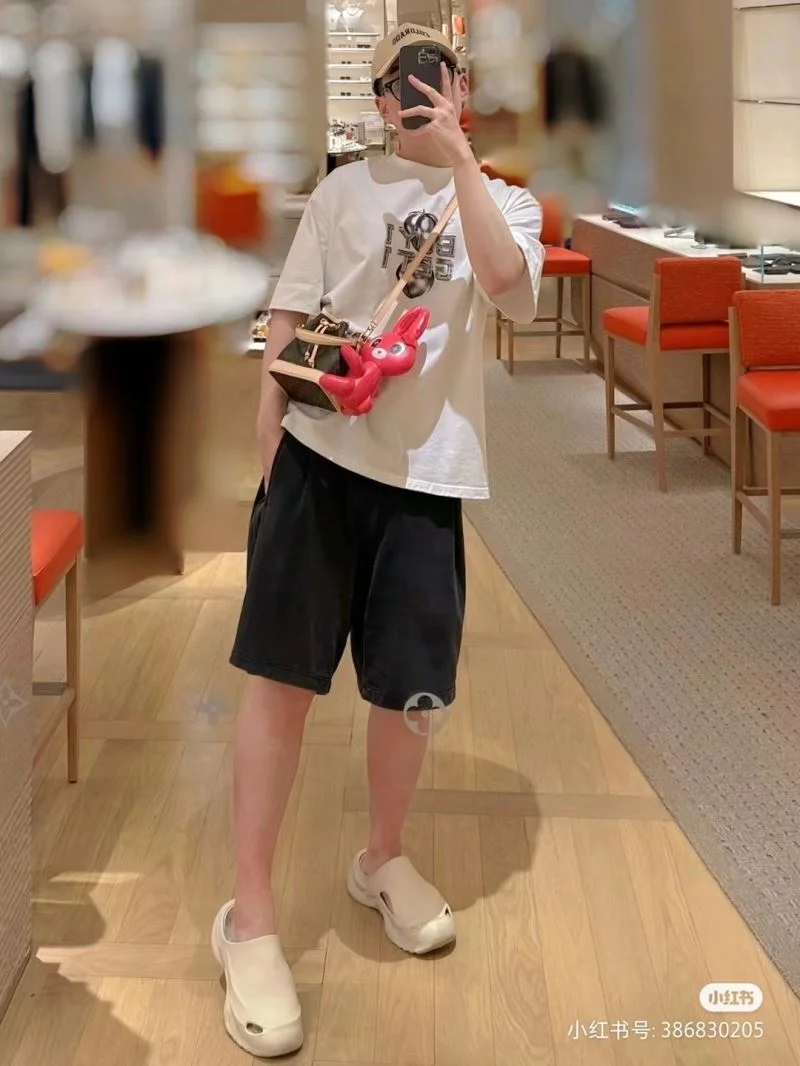 MoistureWicking Louis Vuitton Bucket Bags 40127