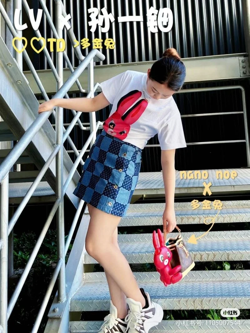 MoistureWicking Louis Vuitton Bucket Bags 40127