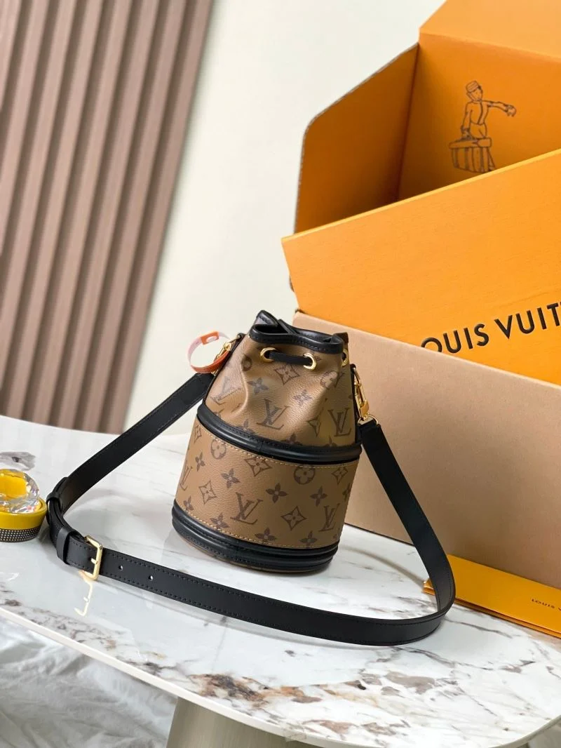 Louis Vuitton Bucket Bags Casual 40122