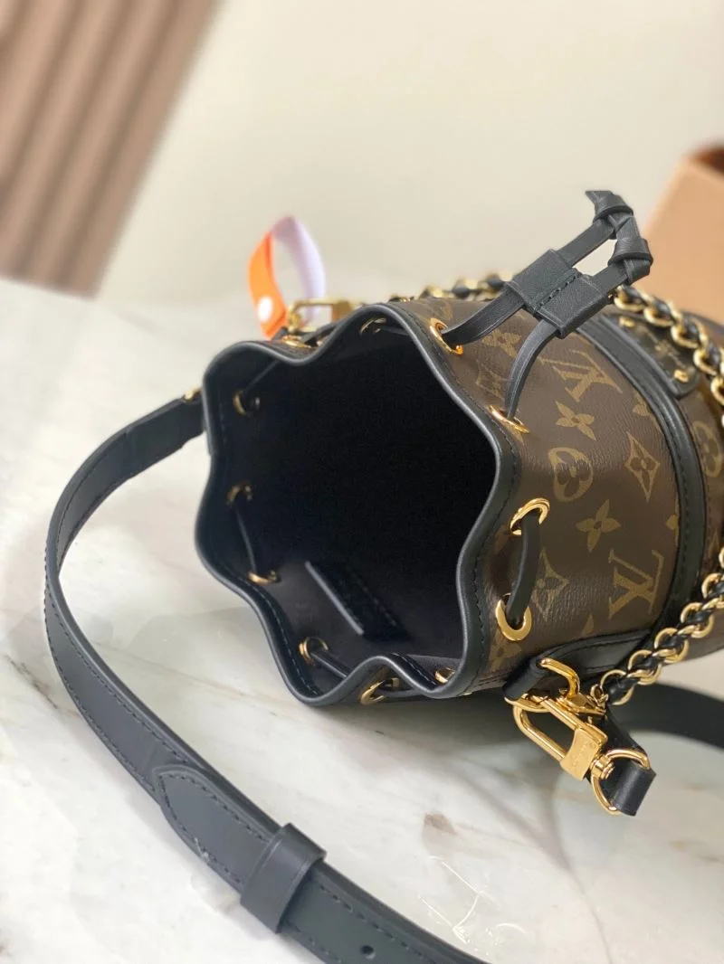Fashionable Louis Vuitton Bucket Bags 40197