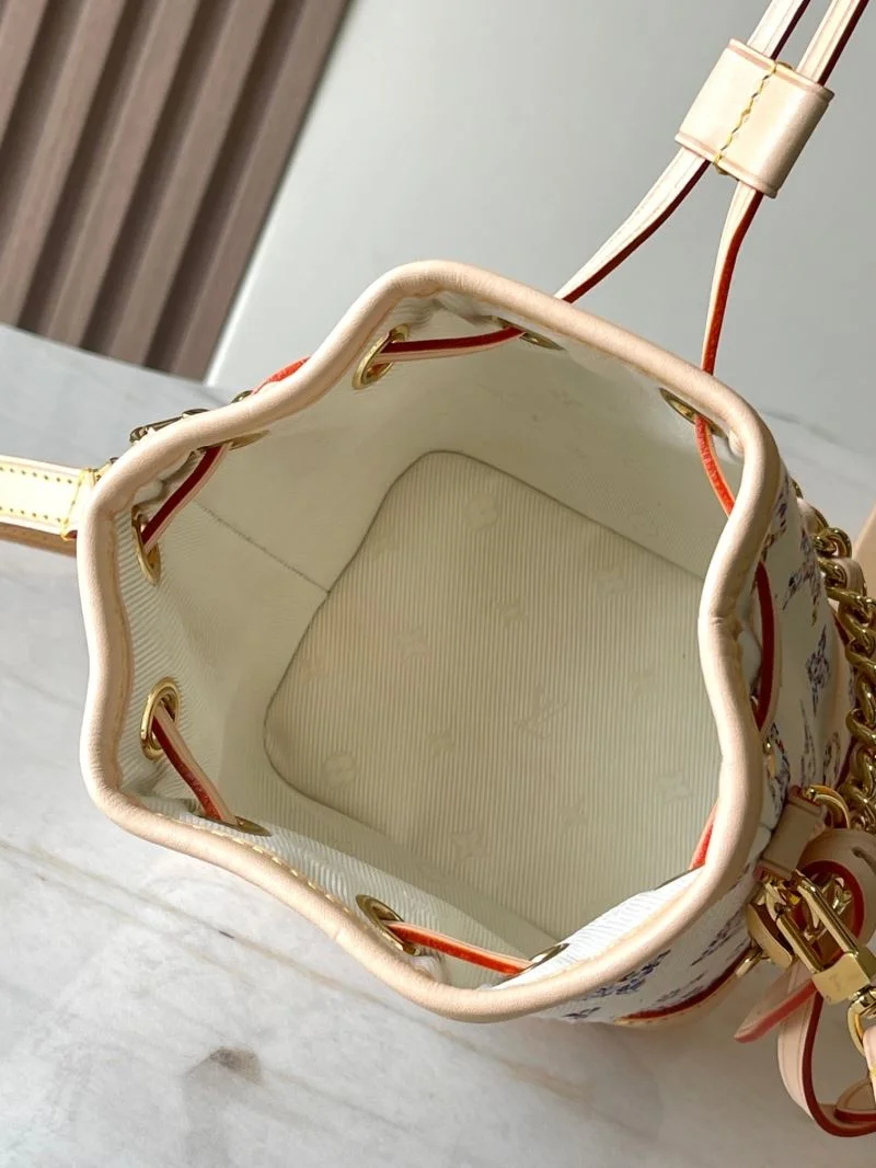 Louis Vuitton Bucket Bags SmoothTexture 40141